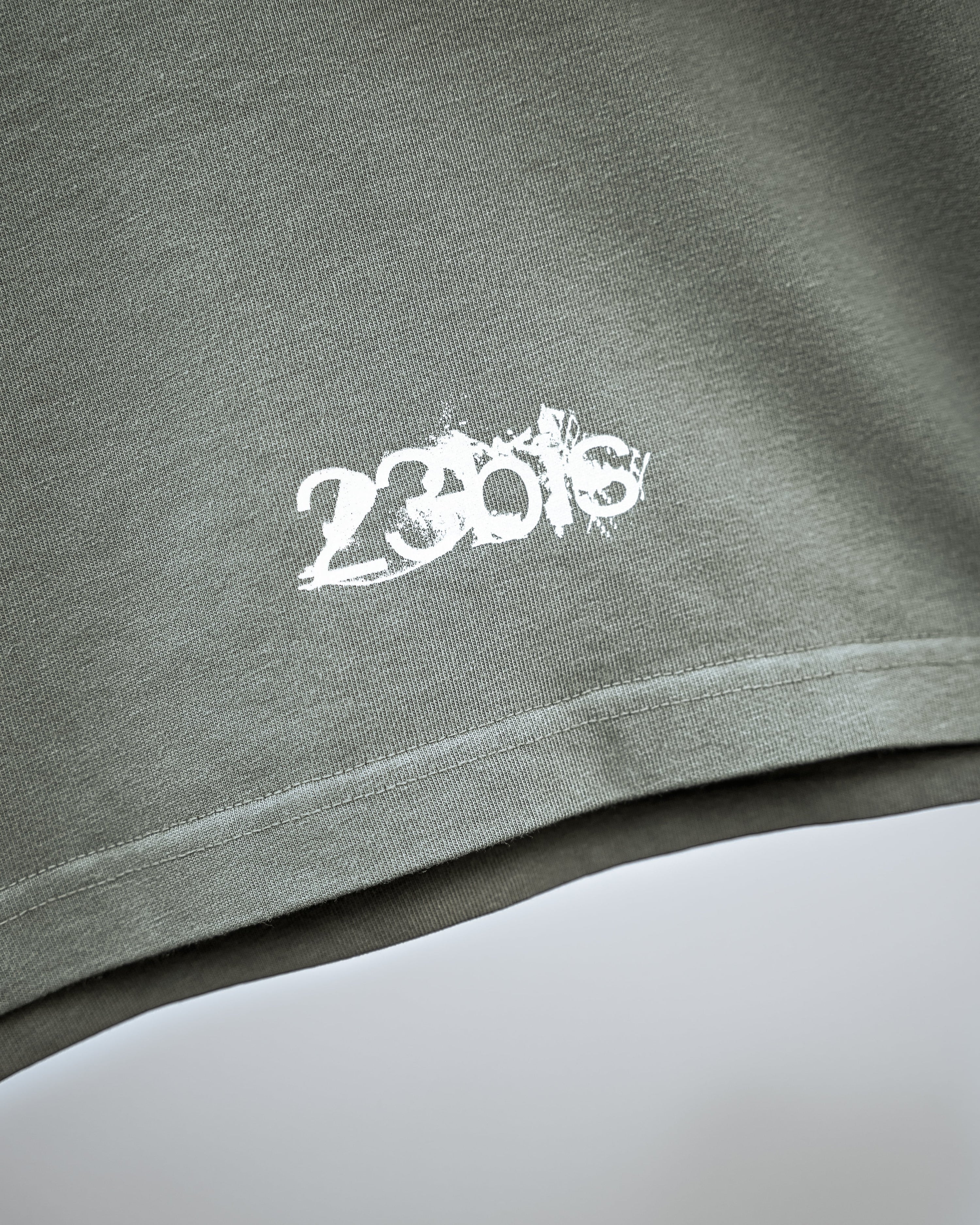 Classic Longsleeve – 10th Anniversary Edition